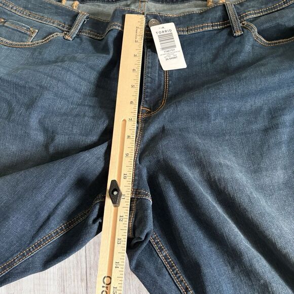 Torrid Luxe Womens Slim Boot Super Stretch MId-Rise Jeans Sz 24‎ SHORT NWT - Picture 5 of 8